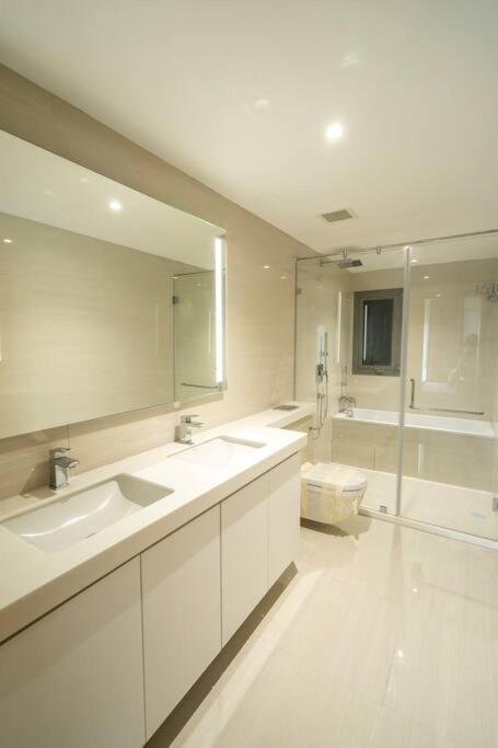 Altair - View, Location, Ultra Luxury!